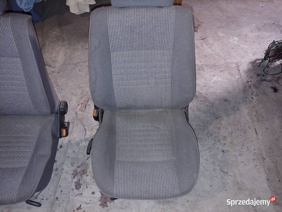 Fotele siedzenia przednie Volkswagen Golf II 3D Zamość