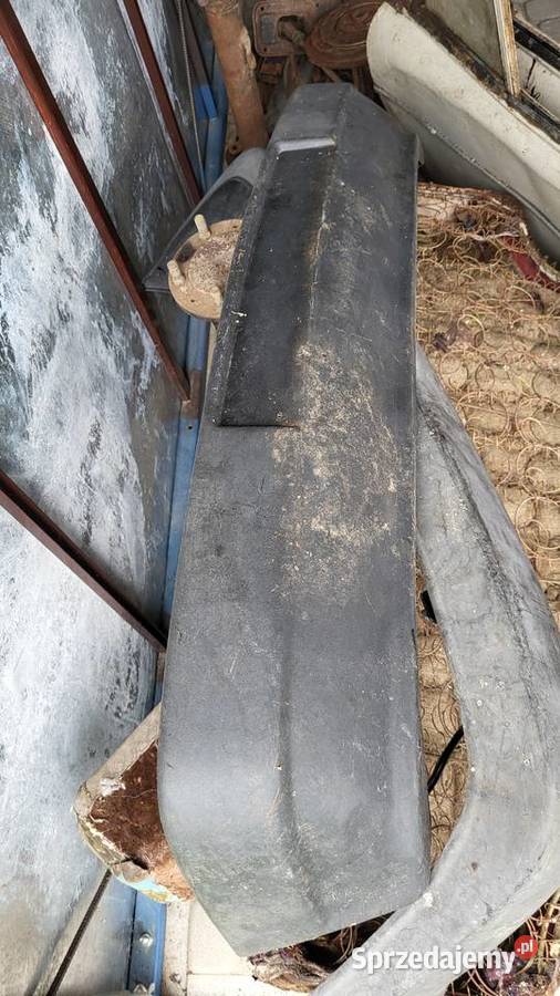 Zderzak plastik Maluch 126p