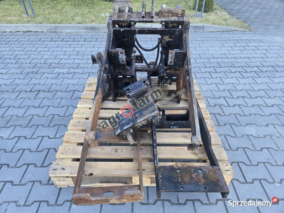 TUZ przedni podnośnik WOM Massey Ferguson 6290 Rolnictwo