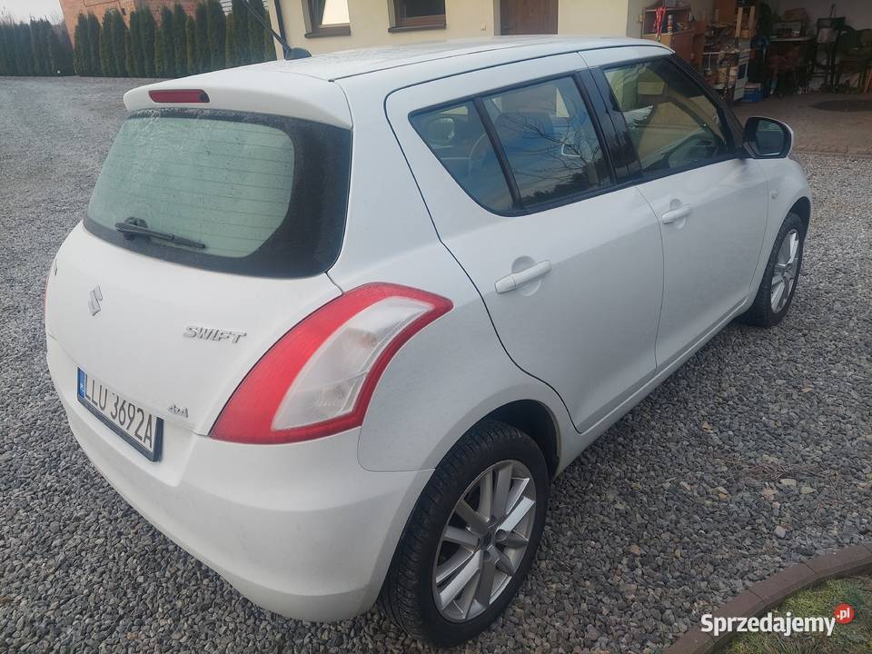 Suzuki swift 12 benzyna 4x4 Swift Stoczek Łukowski sprzedam