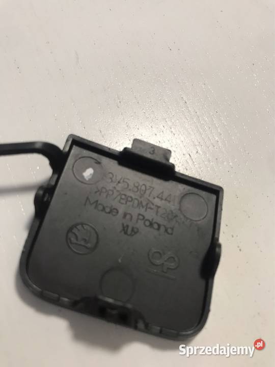 Skoda Superb III kombi zaślepka haka zderzak tył osobowe Części samochodowe Rzeszów