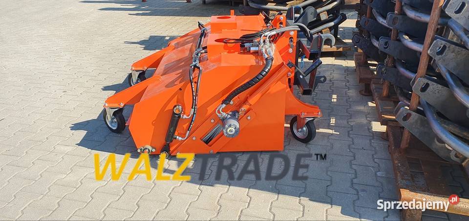 Zamiatarka hydrauliczna z koszem ciągnik TUZ łódzkie Konopnica