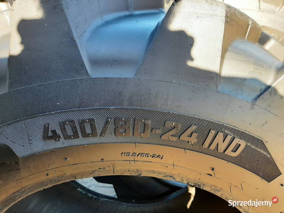 2xOpona używana 4008024 1558024 40080R24 CAMSO Zaścianki sprzedam