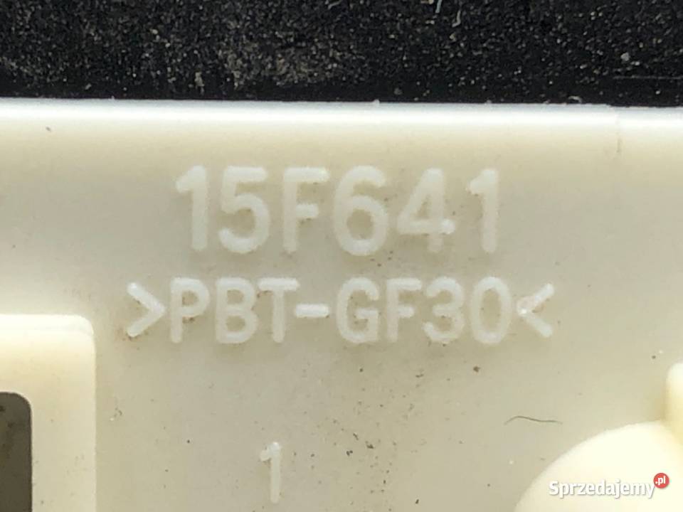 KLAMKA KLAPY TYŁ TOYOTA COROLLA E21 15F641