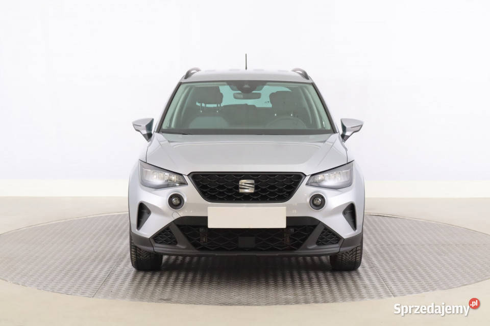 Seat Arona 10 TSI nieuszkodzony