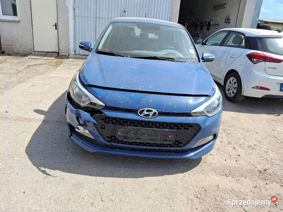Hyundai i20 family 32018 12 benzin 55kw lekko Bochnia sprzedam
