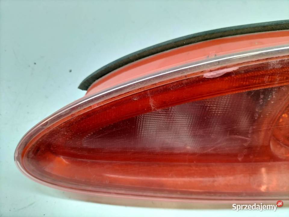 LAMPA TYŁ W KLAPĘ PRAWA EU PRZED LIFT Seat Leon świętokrzyskie
