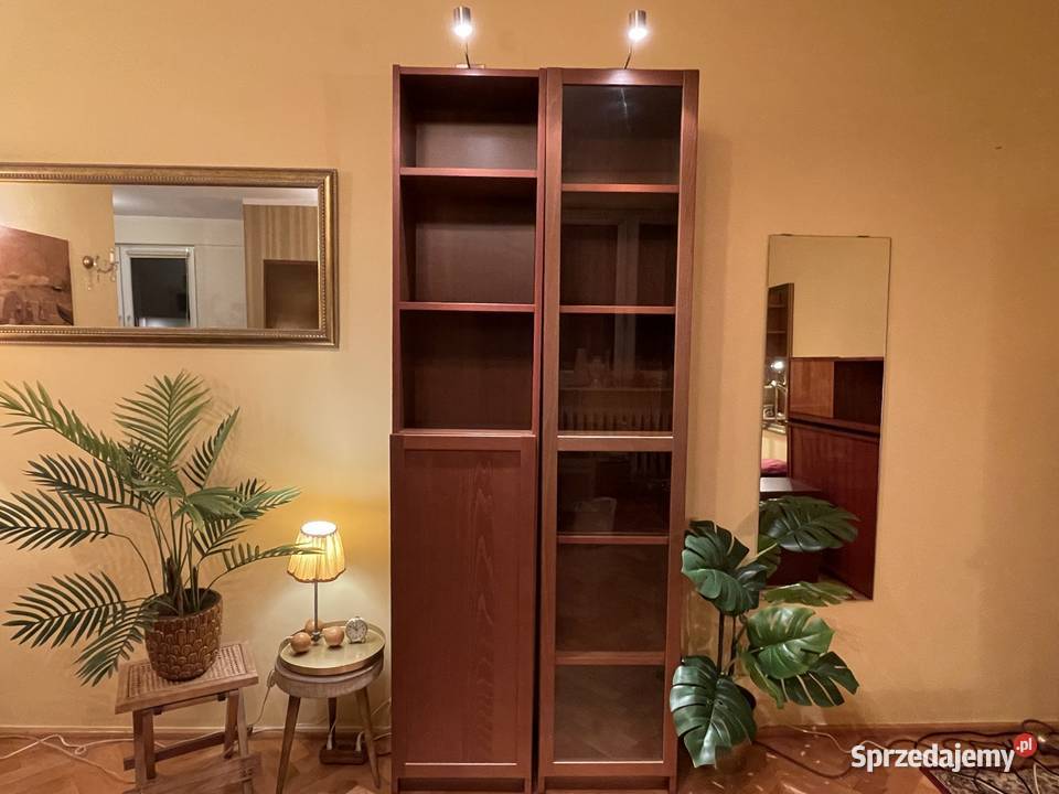 2 eleganckie regały z ciemnego drewna IKEA Billy Toruń sprzedam