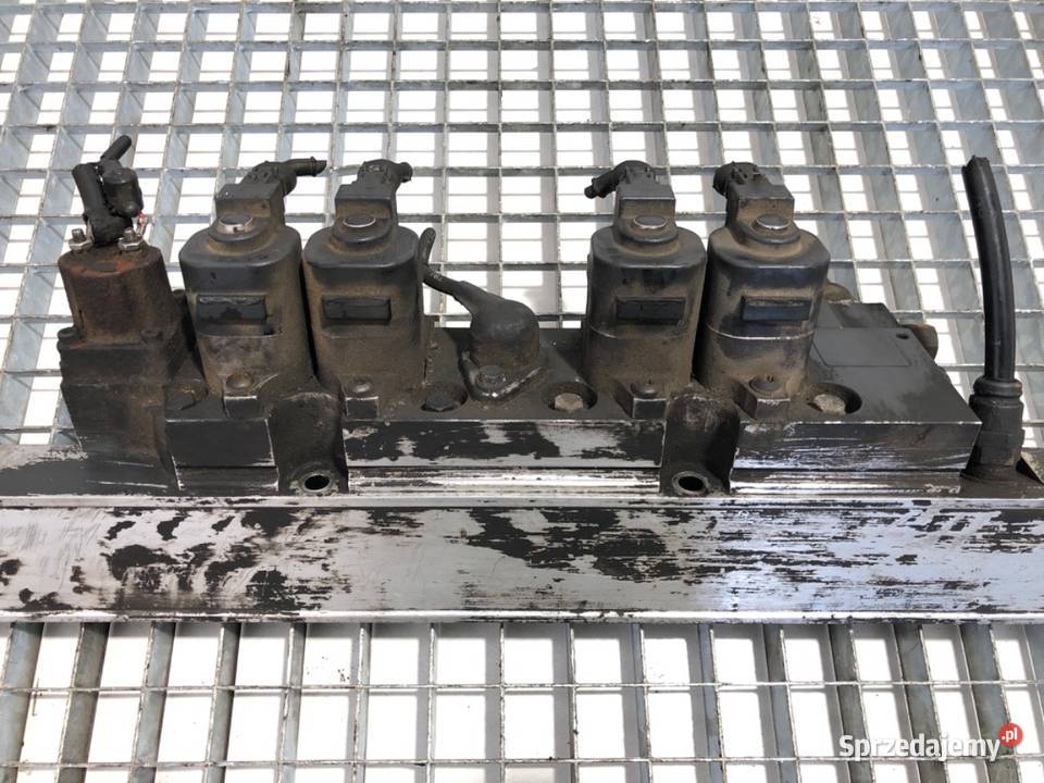 LISTWA WTRYSKOWA SCANIA PGRT series 106 380