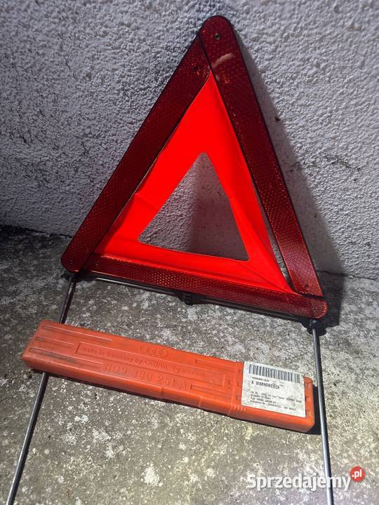 TRÓJKĄT OSTRZEGAWCZY UNIWERSALNY DO AUTA śląskie Gliwice sprzedam