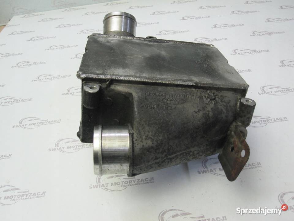 FORD FOCUS 16 TDCI 12r CV618K230BB CHŁODNICA świętokrzyskie