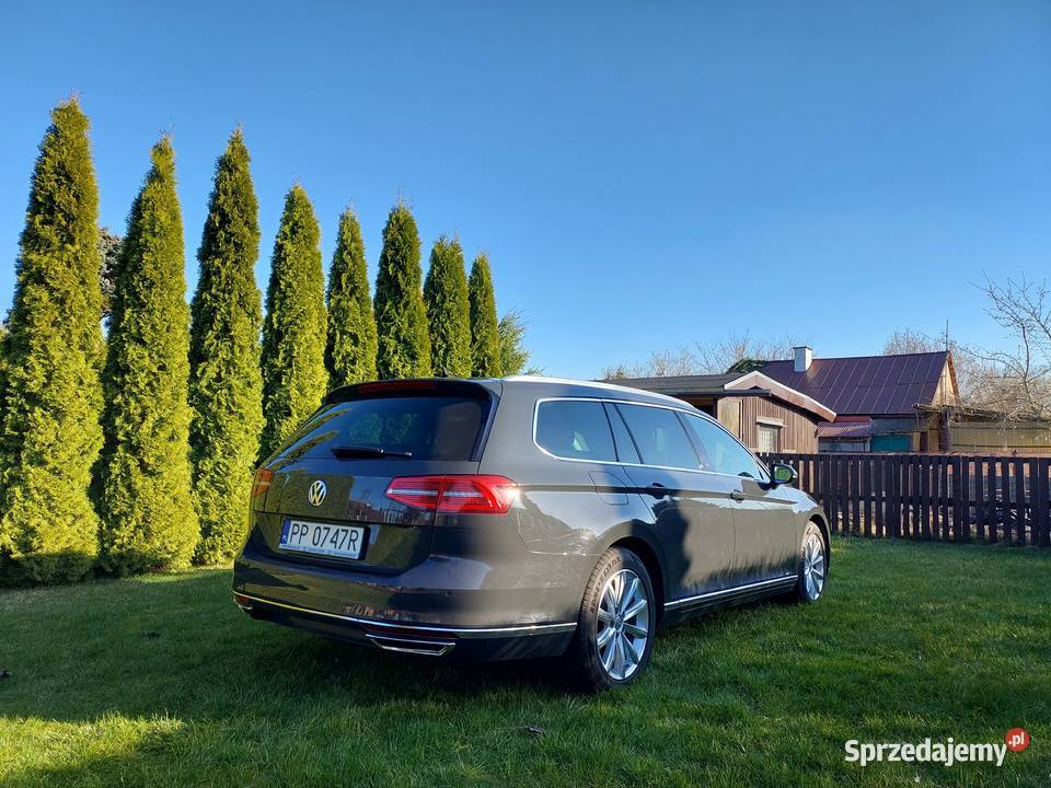 VW PASSAT 20 TDI W WERSJI HIGHLINE OGŁOSZENIE Passat Piła