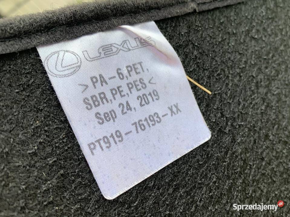 Mata dywanik bagażnika do Lexus UX oryginalny Bolęcin sprzedam