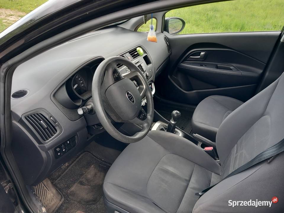 Sprzedam fajne auto Rok produkcji 2012 Motoryzacja Gryfów Śląski