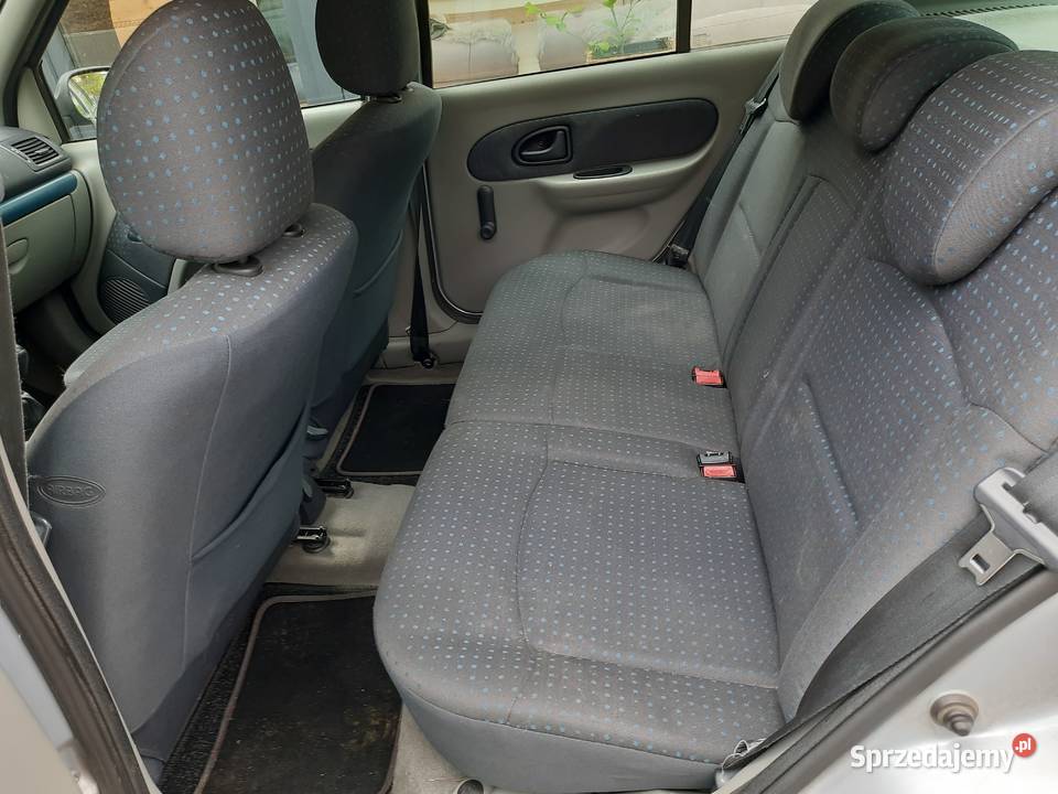 Renault Clio 2005 R 12 16V benzyna 75 Clio Jelenia Góra