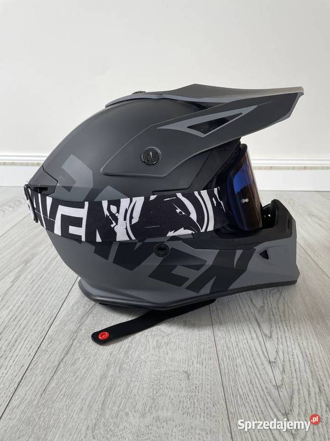 Kask raven z goglami rozmiar xs Czermno sprzedam
