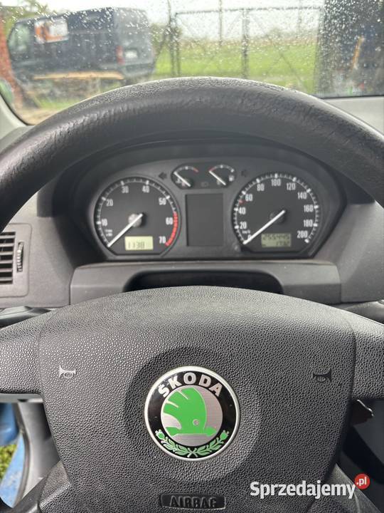 Skoda Fabia 2000r 14 benzyna benzyna Fabia
