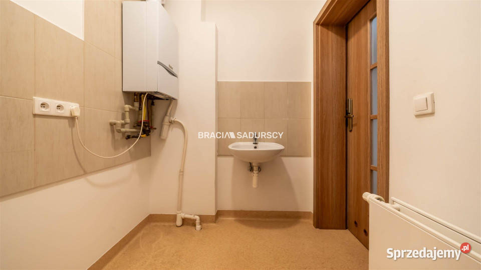 wynajmu lokalu Kraków Jesionowa 195m2