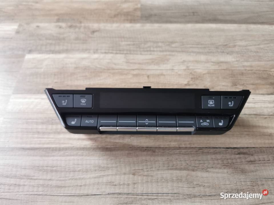 PANEL KLIMATYZACJI AUDI ETRON GT 4J3820043B