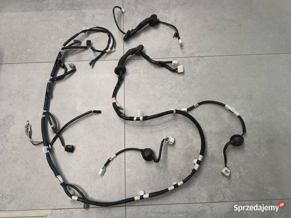 TOYOTA CHR instalacja wiązka klapy małopolskie Tarnów