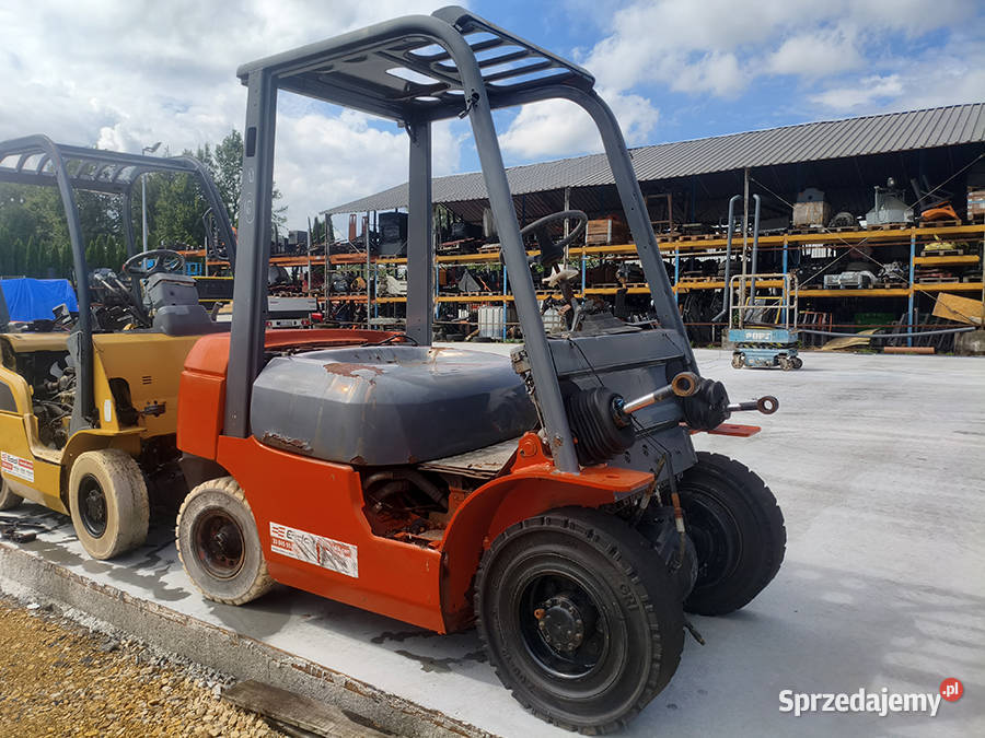 Wózek widłowy Toyota 7FGF25 25 t 2006 SPRZEDAŻ Kęty