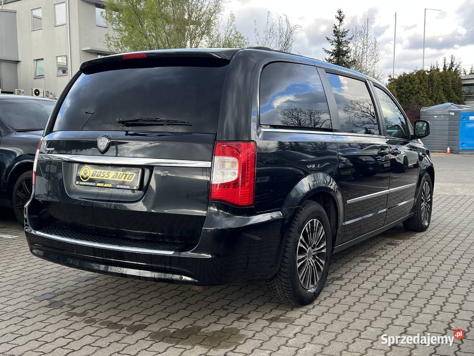 Lancia Voyager S 2014 4/5 Voyager Warszawa