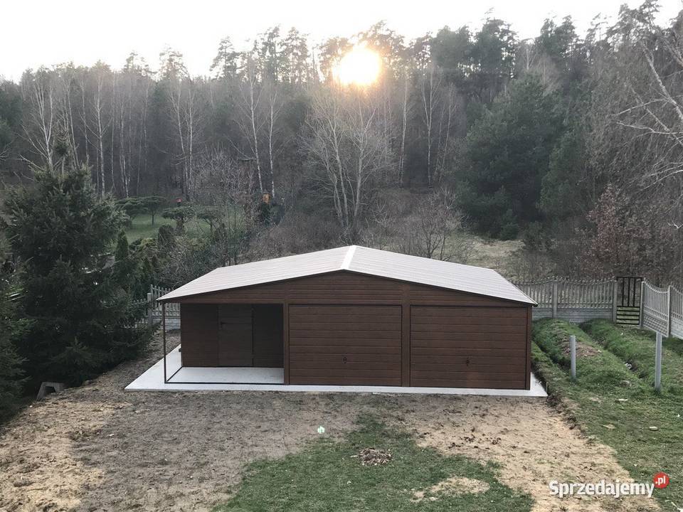 Garaż BESTLine 9x6 z wnęką Drewnopodobny orzech