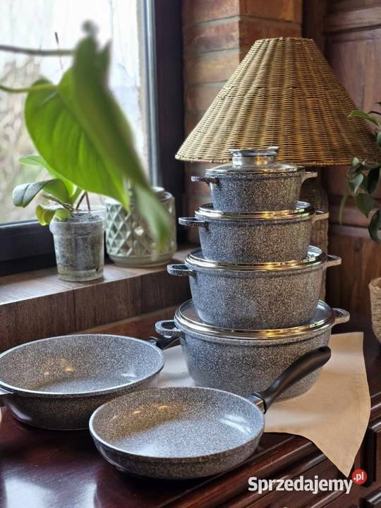 Garnki marmurowe 12 el sprzedam