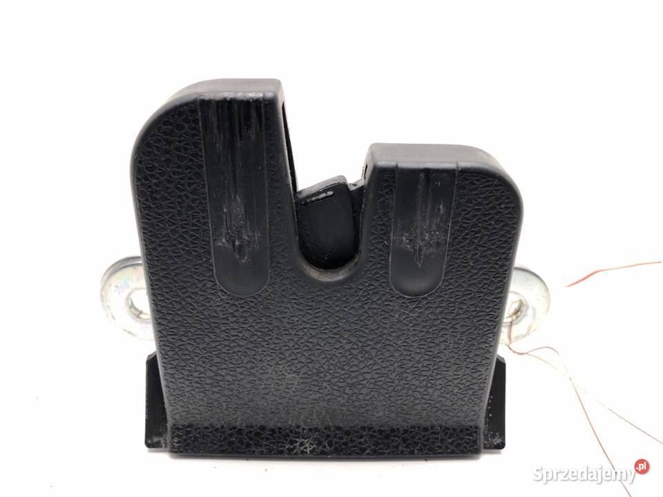 ZAMEK KLAPY TYŁ VW GOLF VII Hatchback 5G0827505A