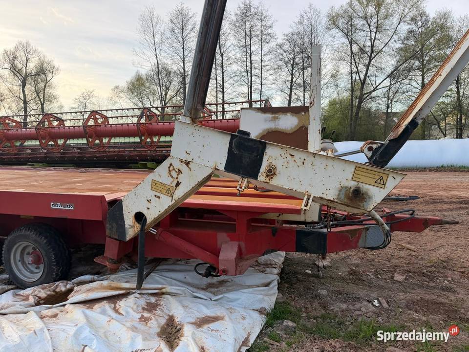 Przyczepa do zwozu słomy siana sprzedam