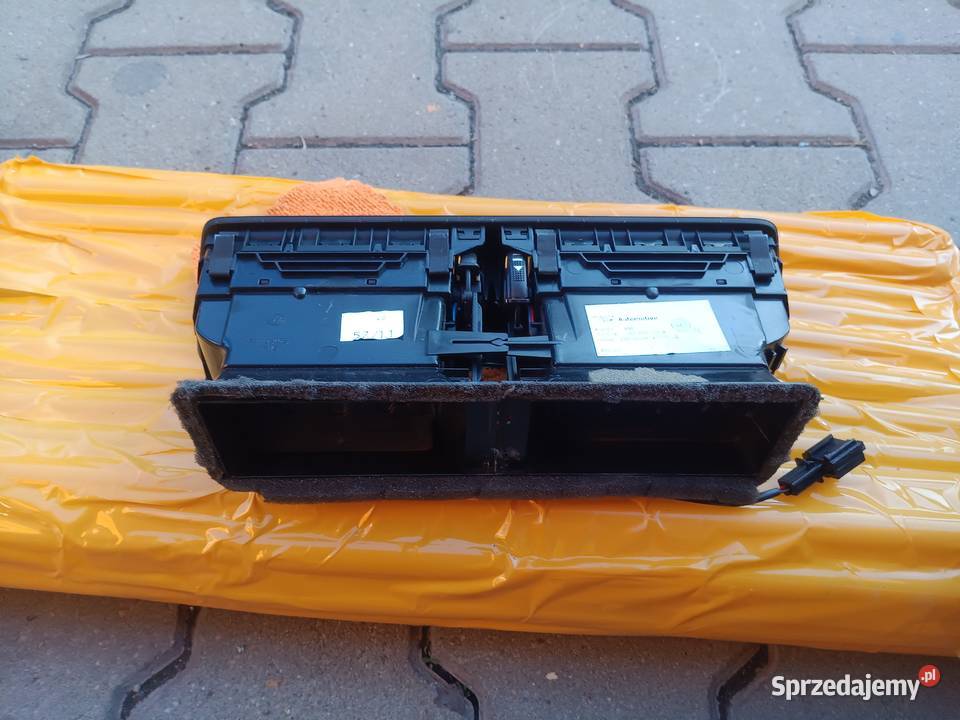 Volkswagen Passat B7 kratka kratki nawiewu osobowe Krosno