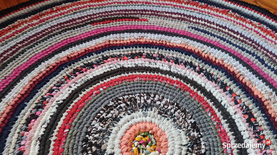Dywan okrągły średnica 144 rękodzieło zero waste 144m Łódź