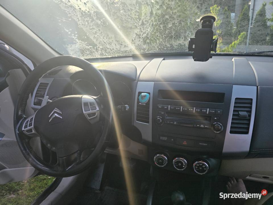 Citroen CCrosser SUV