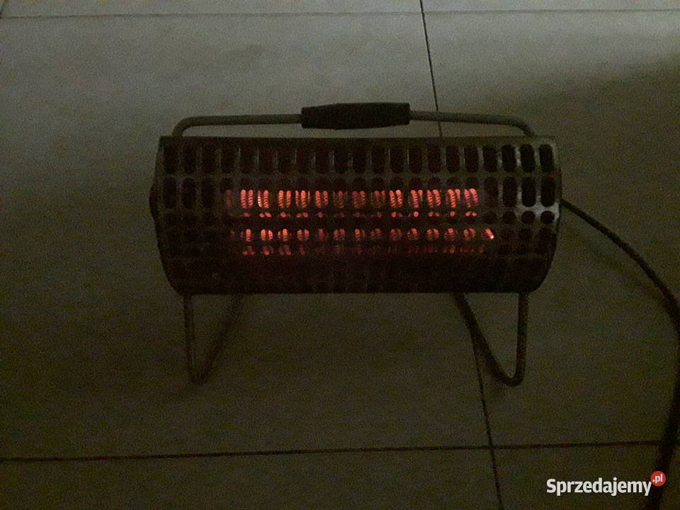 Grzejnik elektryczny z PRLu Katowice