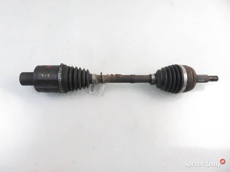 PÓŁOŚ PRAWA PRZEDNIA DACIA DUSTER 16 16V 4x4