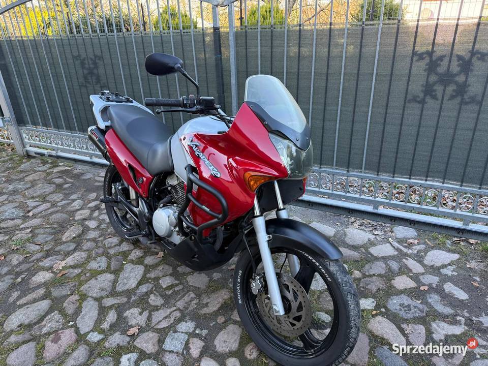Honda Varadero 125 Rok produkcji 2002 Żary