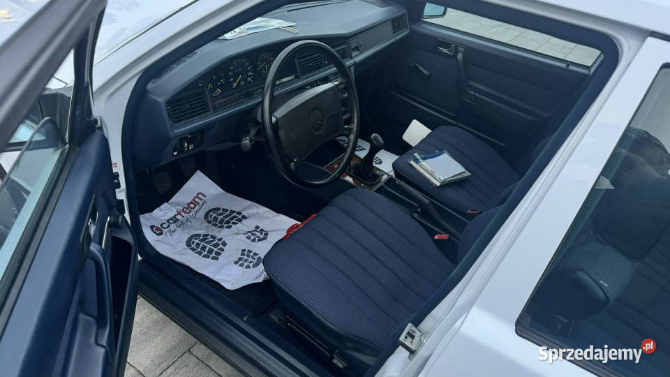 Mercedes W201 190 Benz 20 klima podgrzewane Zarejestrowany w Polsce Gdańsk