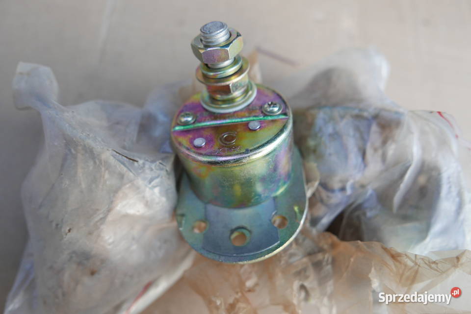 UAZBELARUSMTZ WYŁĄCZNIK MASY WCISKANY Części maszyn i innych pojazdów Lidzbark Warmiński