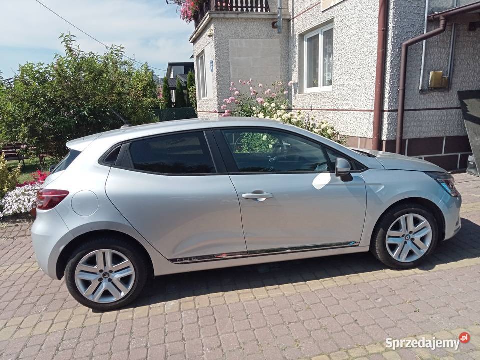 Renault Clio 5 2022r 10 benzyna Niedrzwica Duża sprzedam