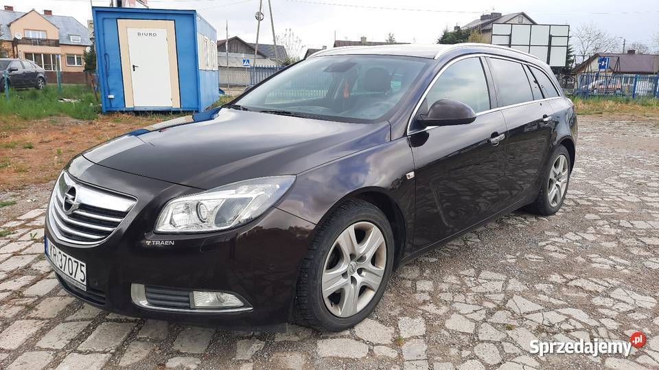 Opel Insignia Sports Tourer 20 CDTI Edition reflektory ksenonowe Kraśnik