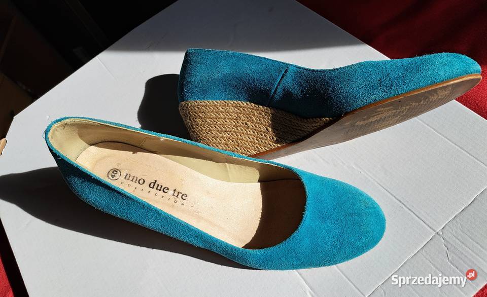 Pełne damskie buty na koturnie rozmiar 40 Czchów