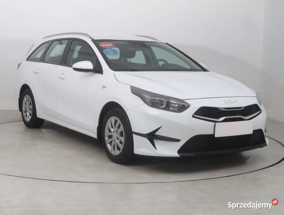 Kia Ceed 10 TGDI manualna Bielany Wrocławskie