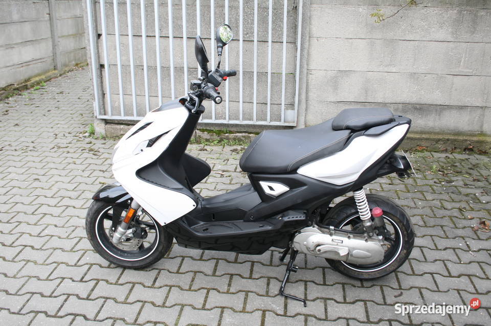 Owiewka dolna pług YAMAHA AEROX 4T 2T 2013 Kościan