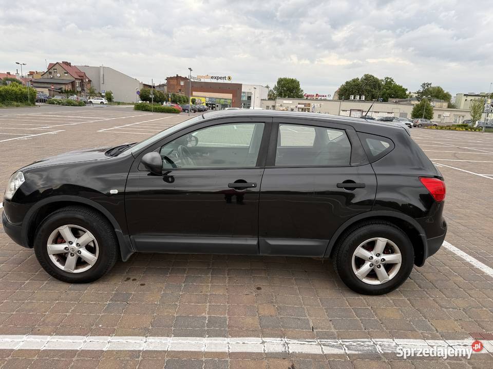 Nissan Qashqai 16 benzyna 2009r Wronki