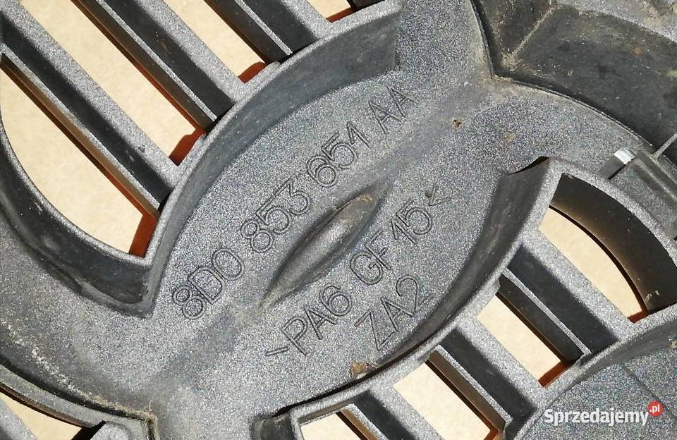 Grill Audi S4 B5 A4 B5 8D0 853 651 AA Sanok
