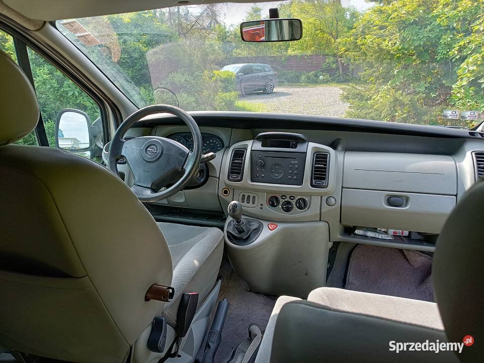 Opel Vivaro 2004 r 19 DTI 101 8 osób 101KM mazowieckie Warszawa sprzedam