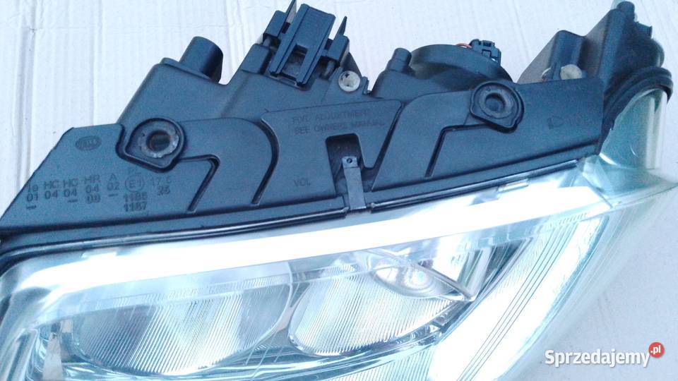 Reflektor lampa przód lewa VW Passat B5 FL Koszalin