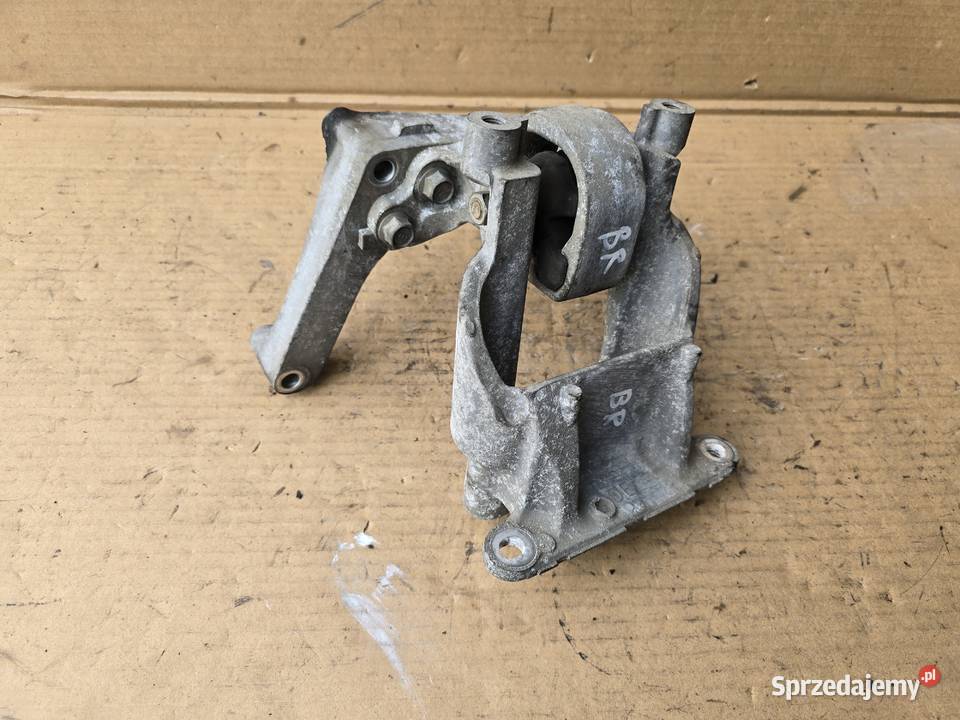 Subaru Outback IV BR łapa przedni uchwyt silnika dolnośląskie