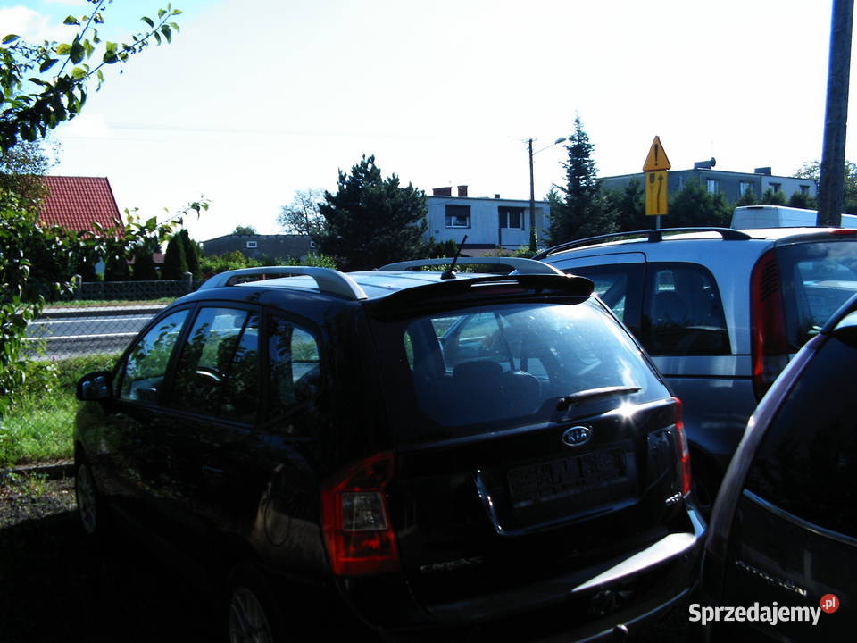 KIA Karens 16 CRDI 2011 r Września