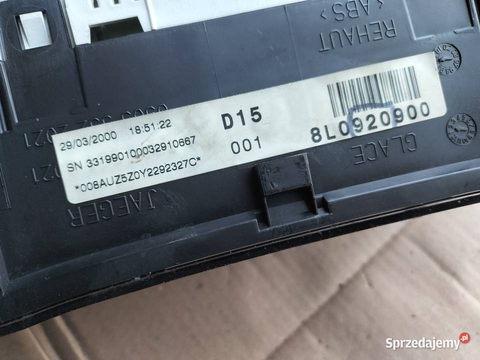 AUDI A38L A3 8L 19TDI LICZNIK ZEGARY 8L0920900 Kamień-Kolonia